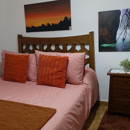 Villahermosa del RíoCasa Nieves-El Nido Del Carbo公寓 外观 照片